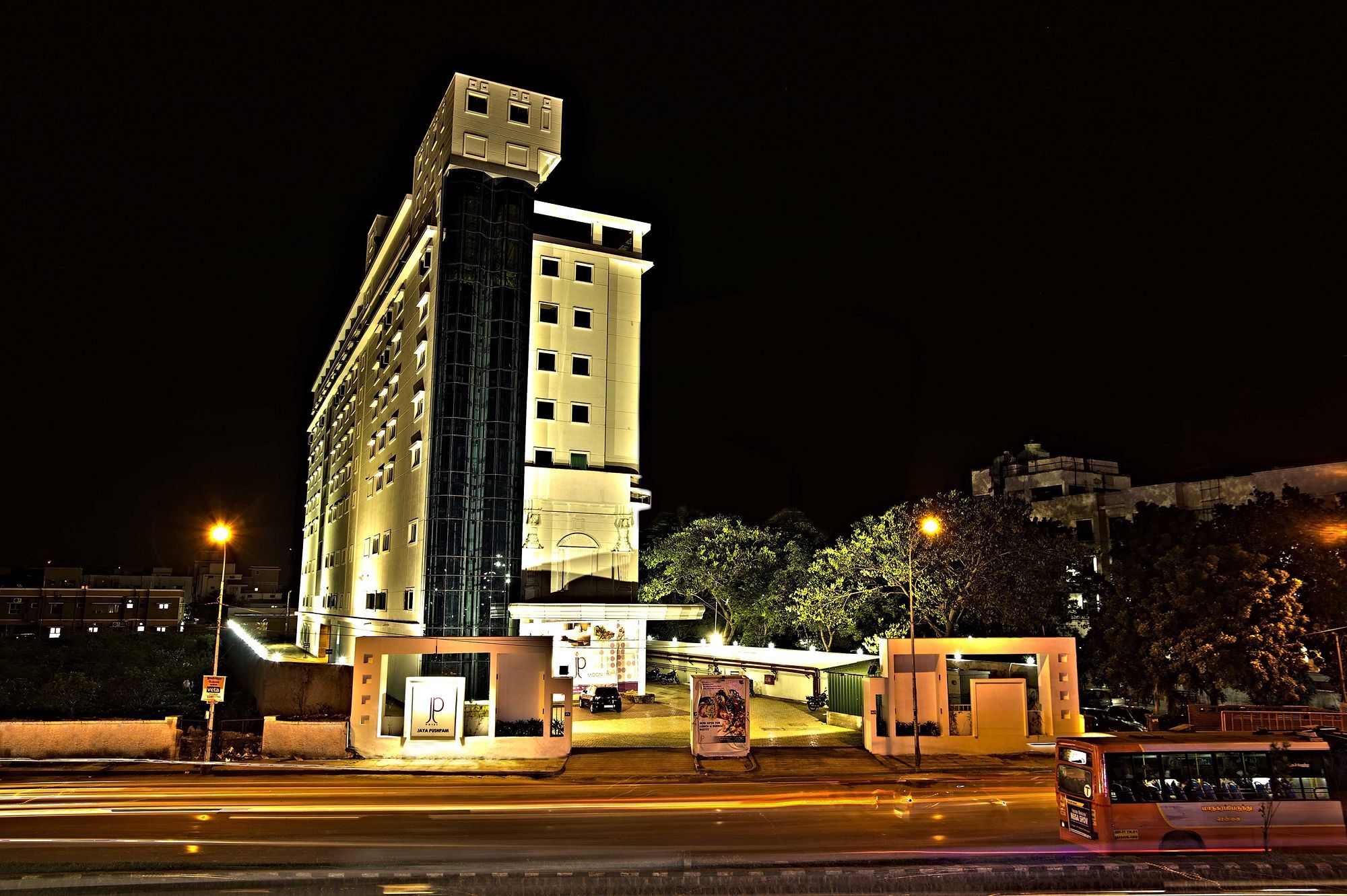 Jp Chennai Hotel Ngoại thất bức ảnh